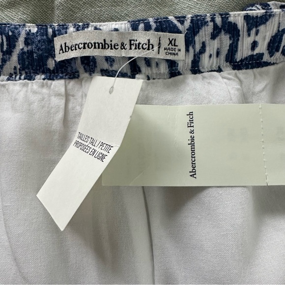Abercrombie & Fitch Blue & White Tiered Maxi Skirt XL NWT - Picture 5 of 8
